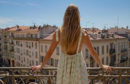 Nice City Centre Hotel | The Jay Hotel by HappyCulture