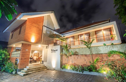 Raya Kuta House | The jero 18 kuta guest house