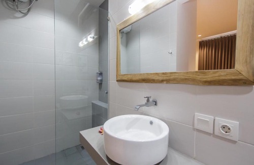 Raya Kuta House | The jero 18 kuta guest house