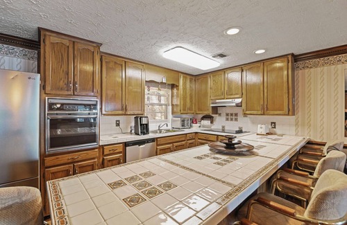 Titus House | The Jordan View/PRIVATE DOCK/TRAILER PARKING