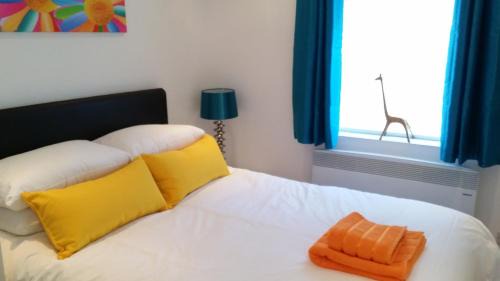 Acomb Apartment | The Jorvik Mini studio Parking available