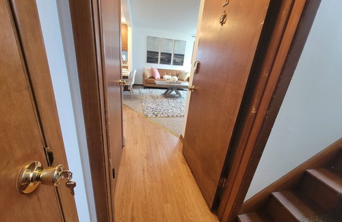 Rochester Apartment | The June/A one bedroom basement apartment, 3 mi to Mayo Clinic