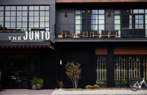 Scioto Mile Hotel | The Junto Hotel