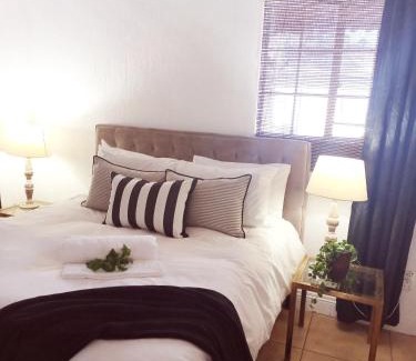 Greater Johannesburg Metropolitan Area Apartment | The Juweel House