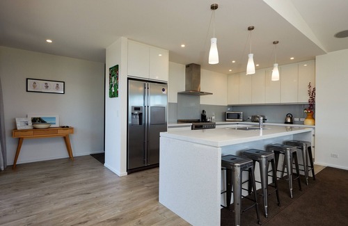 South Bay House | The Kaikoura Bach Retreat