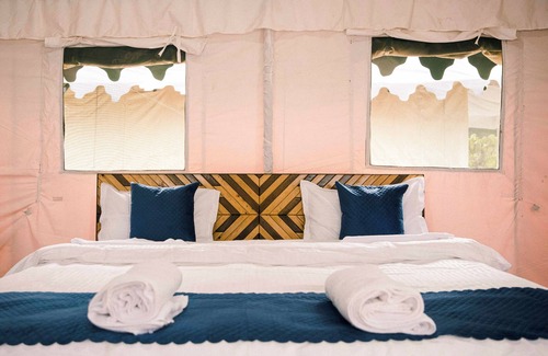 Sangla Hotel | The Kamru Riverside Camps and Resorts