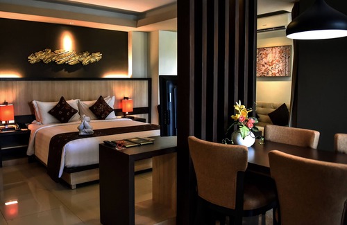 Raya Kuta Hotel | The Kana, Kuta
