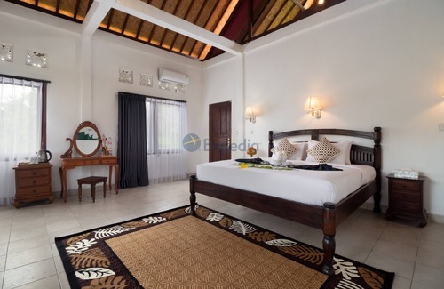 Sidemen Resort | The Kanjeng Signature Sidemen