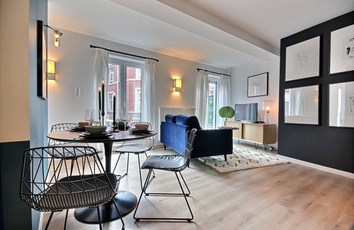 Saint-Laurent Apartment | The KAT102 - 2 bedrooms