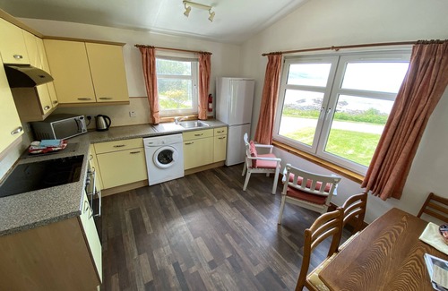 Lochgilphead House | The Kennels, 3 Bedroom Cottage, Sleeps 6 with it's own bay and loch access