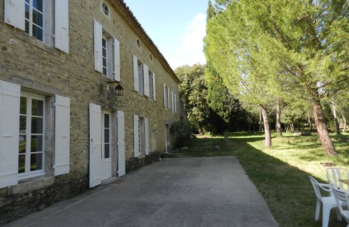 Visan House | "The keys of Saint-Pierre", 18th century mansion, swimming pool, countryside