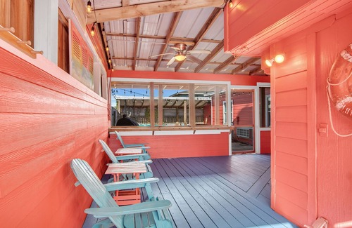 Shibui Sands House | The Kids' Inheritance | Pet Friendly, Near Beach!