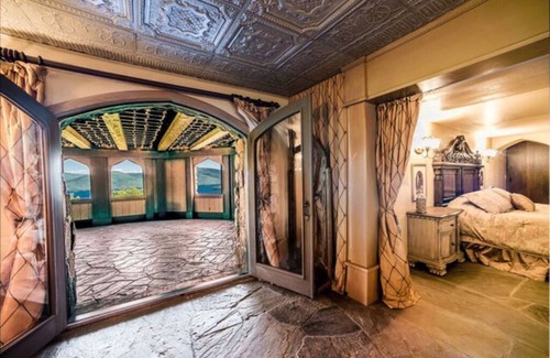 Bolton Landing Other | 'The King's Suite' in Highlands Castle