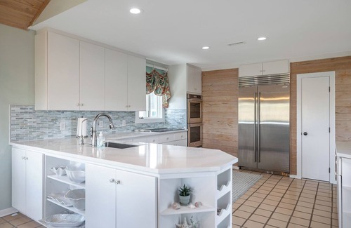 Pine Knoll Shores House | The King's Table - Oceanfront House, 4BR, 4.5BA, Pine Knoll Shores