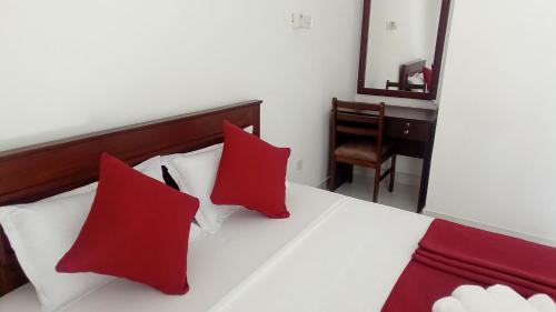 Katugastota Hotel | The Kingdom Gate Hotel