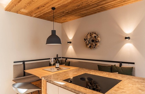 Schliersee Apartment | The Kirchbichl - stylishly casual with sauna