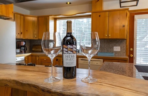 Shaver Lake Cabin | The Knotty Sparrow ~ Prime Spot + S’mores Nights