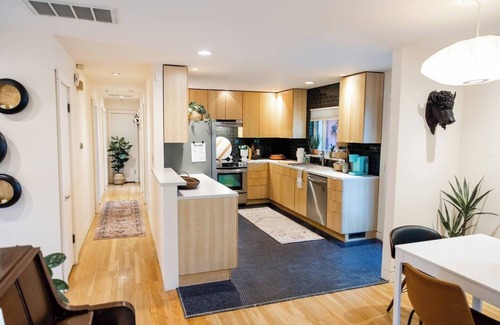 Norman House | The Knox-1 mile from OU Stadium! King/Queen beds!