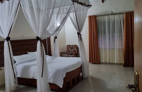 Baringo Hotel | The Koriema Resort