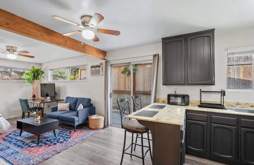 La Mesa House | The La Mesa Hideaway
