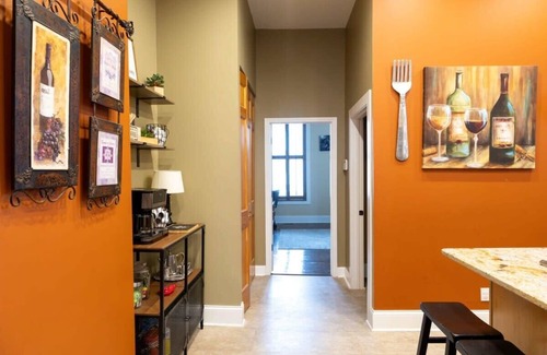 Lafayette Square House | The Lady Emma|Lafayette Park|Bowling/ABODEbucks