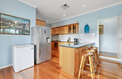 Sorrento House | THE LADY NELSON - 5 MINUTE DRIVE TO SORRENTO
