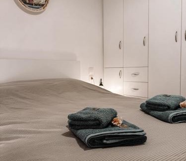 Kalivia Apartment | The Lady of the Lake studio