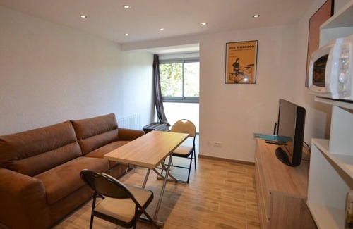 Les Salles-sur-Verdon Apartment | The lake studio