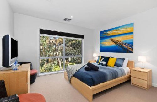 Ocean Grove House | The Lake House