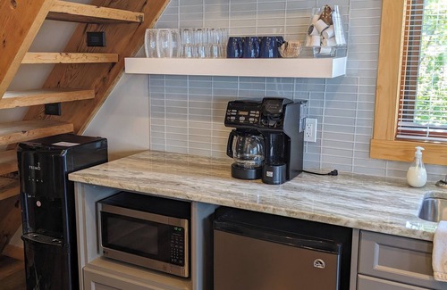 Blind Bay House | The 'LakeHouse' in the Shuswap at Blind Bay