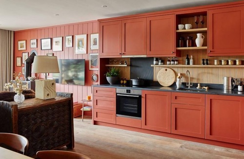 Lechlade Apartment | The Lakes By YOO