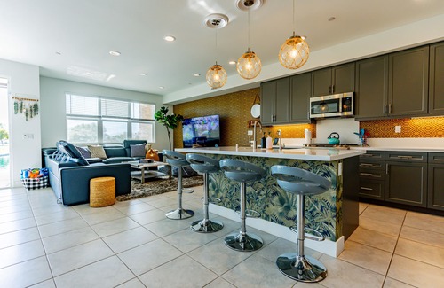 Indio House | The Lakeshore Retreatn