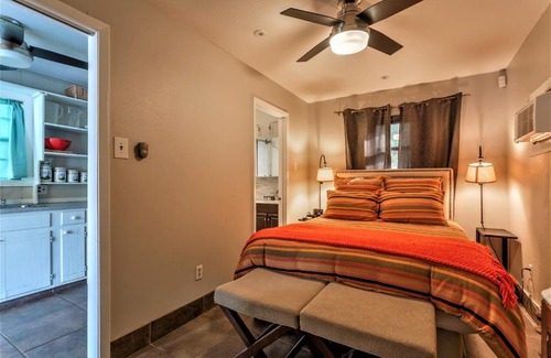 Mid America House | The Lakeside Cottage