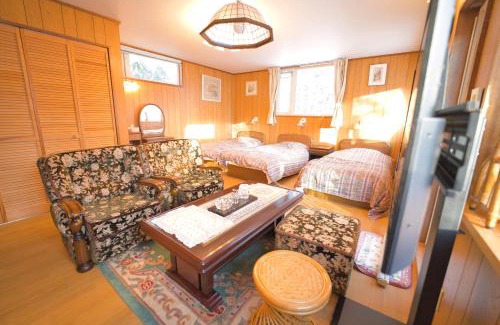 Toya House | The lakeview toya Shirokumanoyado