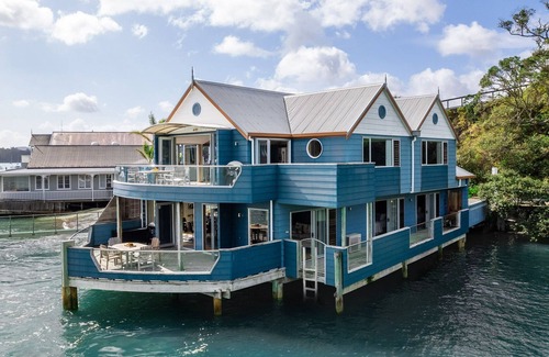 Opua Cottage | The Landing at The Boathouse - Opua Holiday Apartment