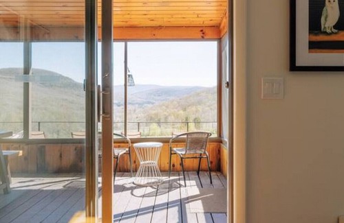 Margaretville Cabin | The Lane · Catskills Arthouse - 15 mins to Skiing w/game room