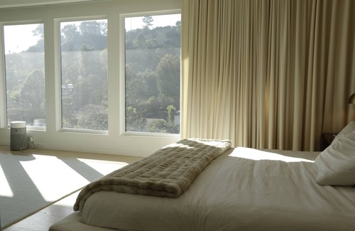 Hollywood Hills West Villa | The Laurel Canyon House, 5 mins from the Chateau Marmont