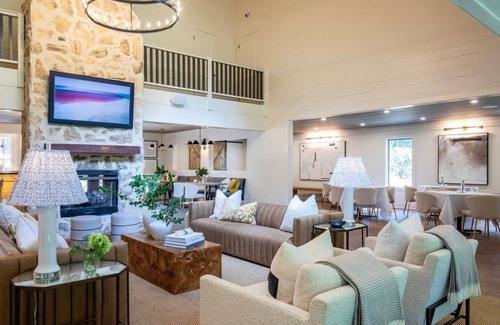 Oxford Hotel | The Laurel Discounted rate for S. Carolina game!