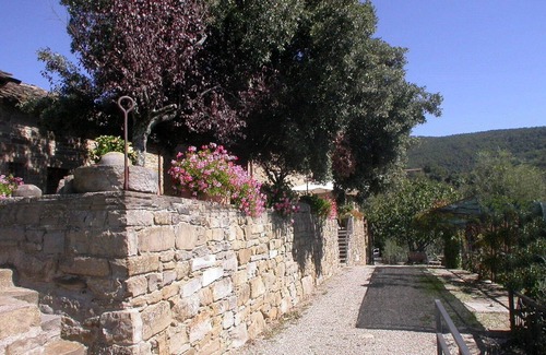 Cortona Cottage | The Lauro lovely Tuscan cottage with shared pool