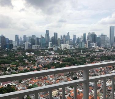 Jakarta Apartment | The Lavande Residences, Peaceful and Spacious with Pool, Wifi, and Netflix