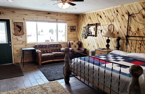 Panguitch Other | The Lazy Ass Ranch. The Field and Stream Room. Very pet-friendly. Tempur-Pedic.