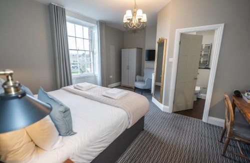 Eastington Bed & Breakfast | The Lazy Goose - Coffee House & Bedrooms