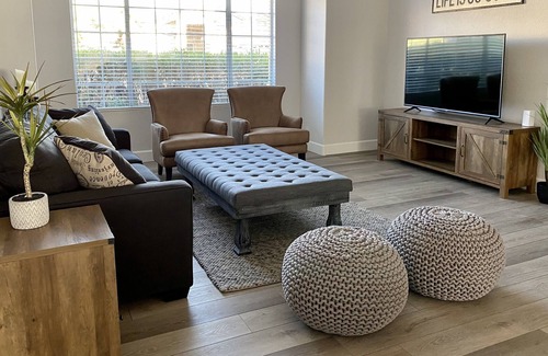 Arrowhead Lakes House | The Lazy Kayak, Lakefront Home with a Heated Pool, Kayak & Dock