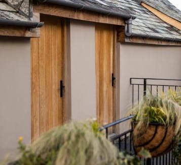 Clearbrook Hotel | The Leaping Salmon