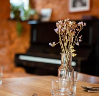 Clearbrook Hotel | The Leaping Salmon