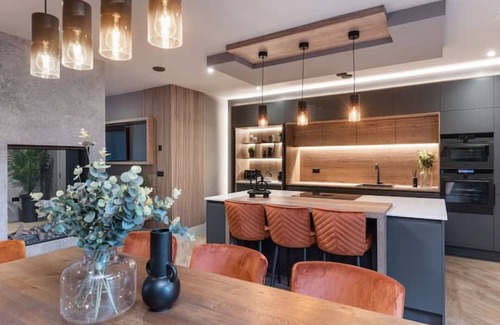 Woodhorn House | The Leeward - Marina West, Amblen