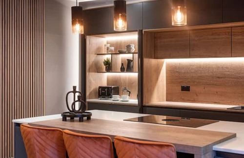 Woodhorn House | The Leeward - Marina West, Amblen