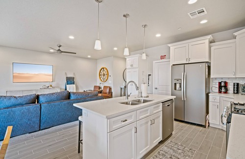 Hurricane House | The Legacy Retreat Near National Parks!