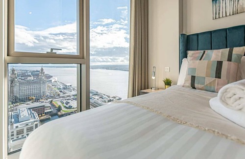 The Docks Apartment | The Lexington XXI | 1BDR | Netflix