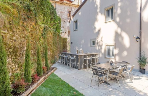 Mologno Villa | The Liberties · Luxury Villa in Barga Old Town